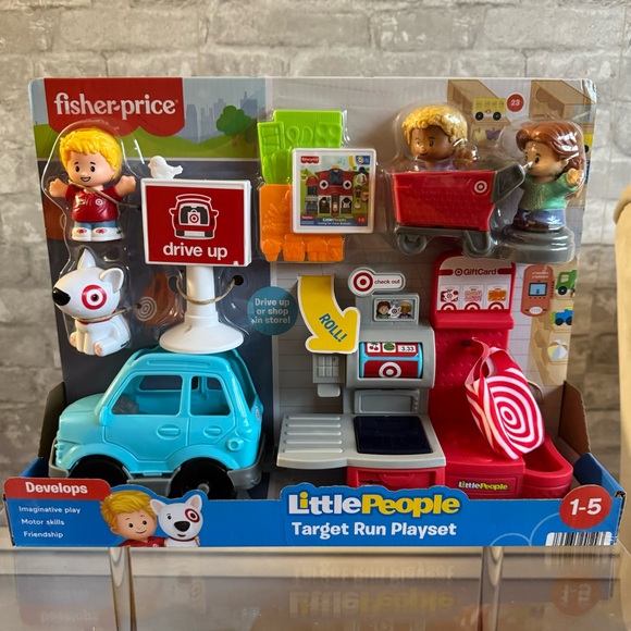 Fisher-Price Little People Target Run Playset - Picture 9 of 11